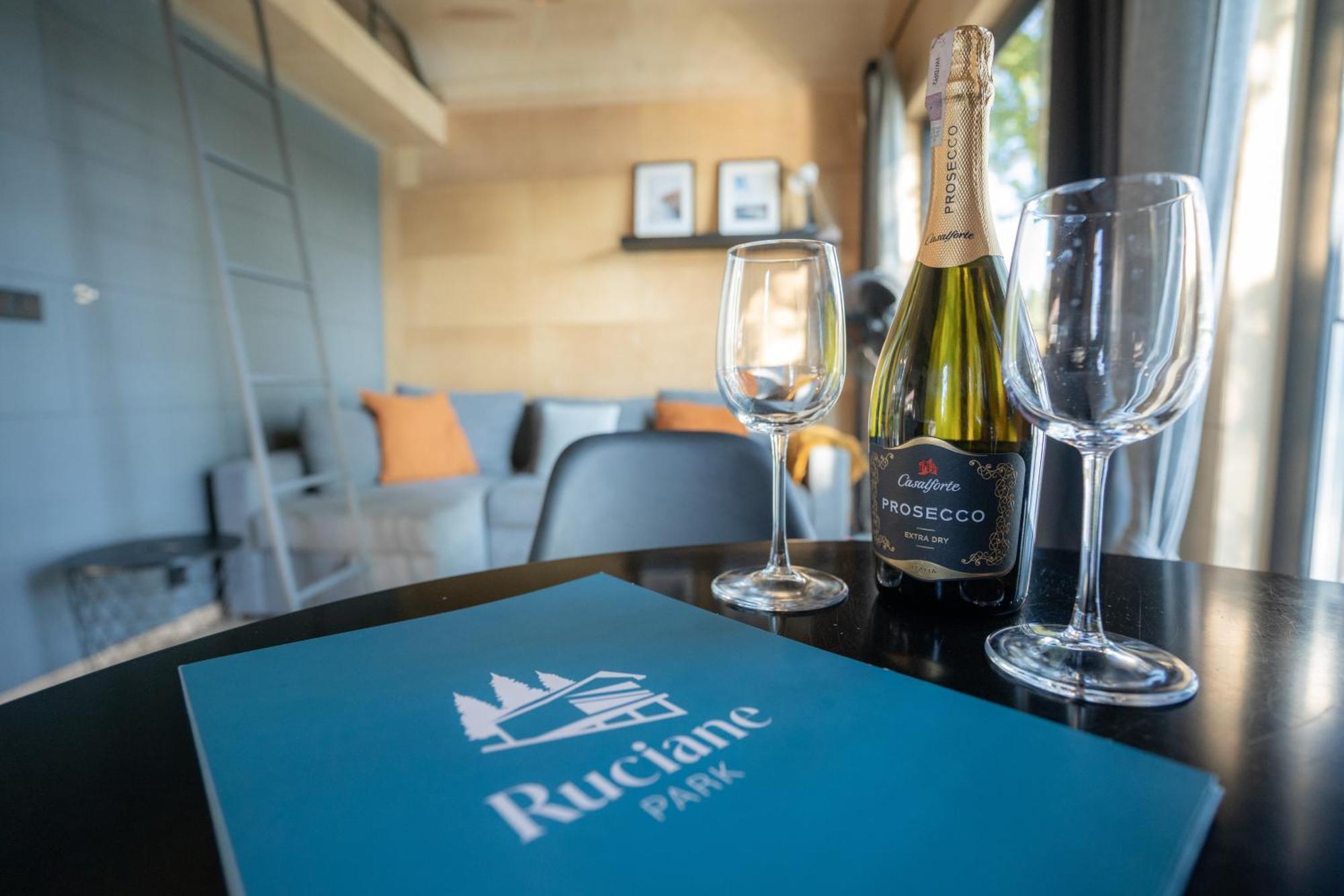 Ruciane Park - Mazury Resort & Spa الغرفة الصورة